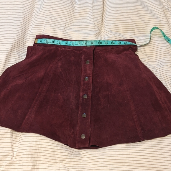 EUC Forever 21 leather mini skirt $50 - Picture 6 of 8